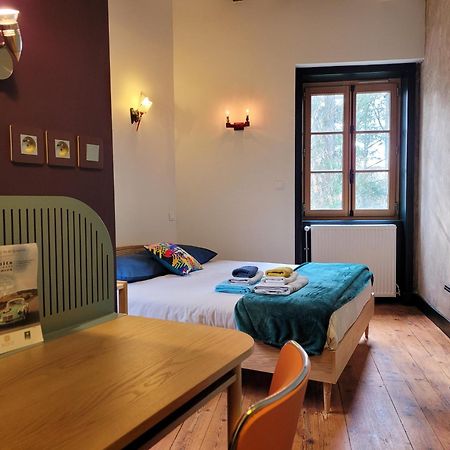 L'Ancre Vive Bed & Breakfast Charentay Екстериор снимка